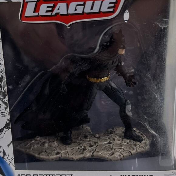 Schleich Justice League Action Figure #08 Batman #22502 Hand Painted - Picture 3 of 9